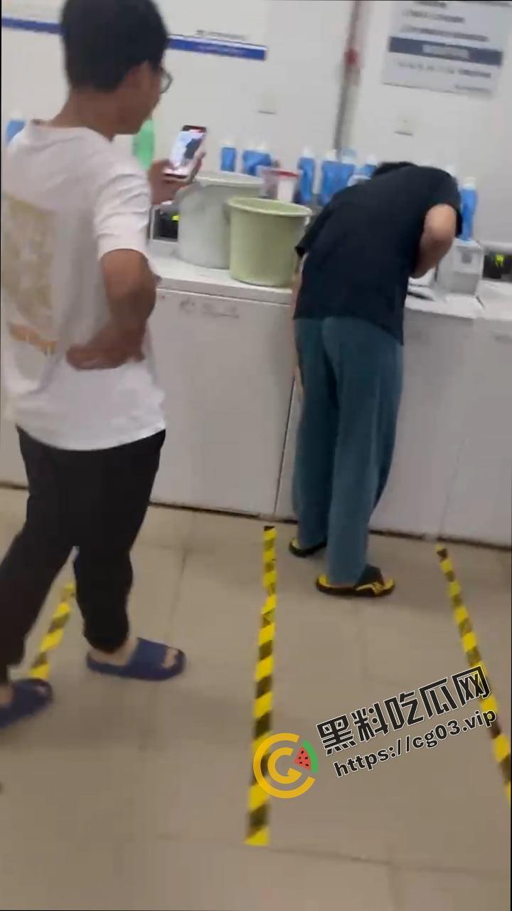 深圳大学 发现有人用男生公共洗衣机清洗假阳具和飞机杯  整栋楼男生前来打卡-11