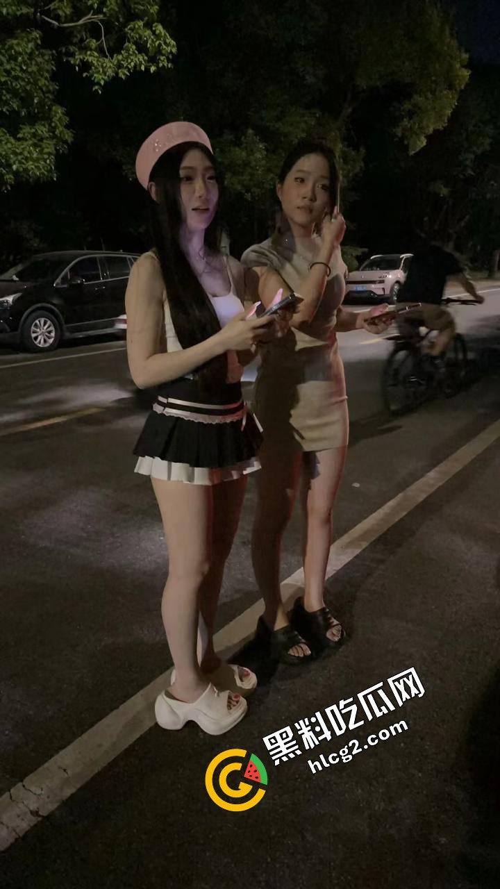 南通金逼骑行媛！崔克专属骚鸡在线加微信 精准定位崔克自行车客户 提供双飞服务-7