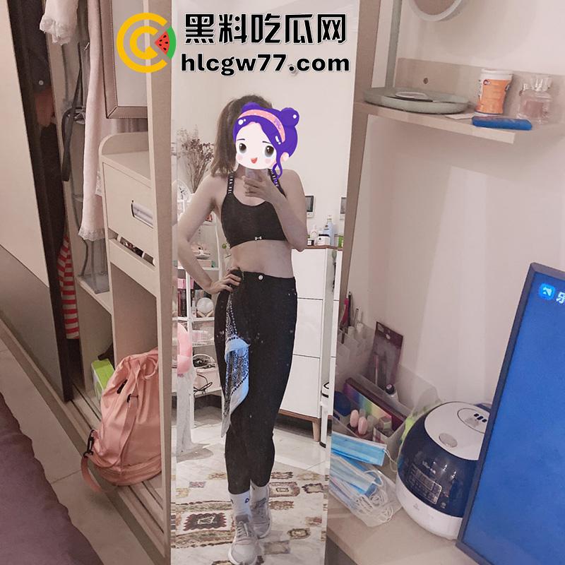 俩孩辣妈出轨偷情，河北邯郸气质少妇张津津，平时高冷女神，到床上竟然可以口交毒龙！-6