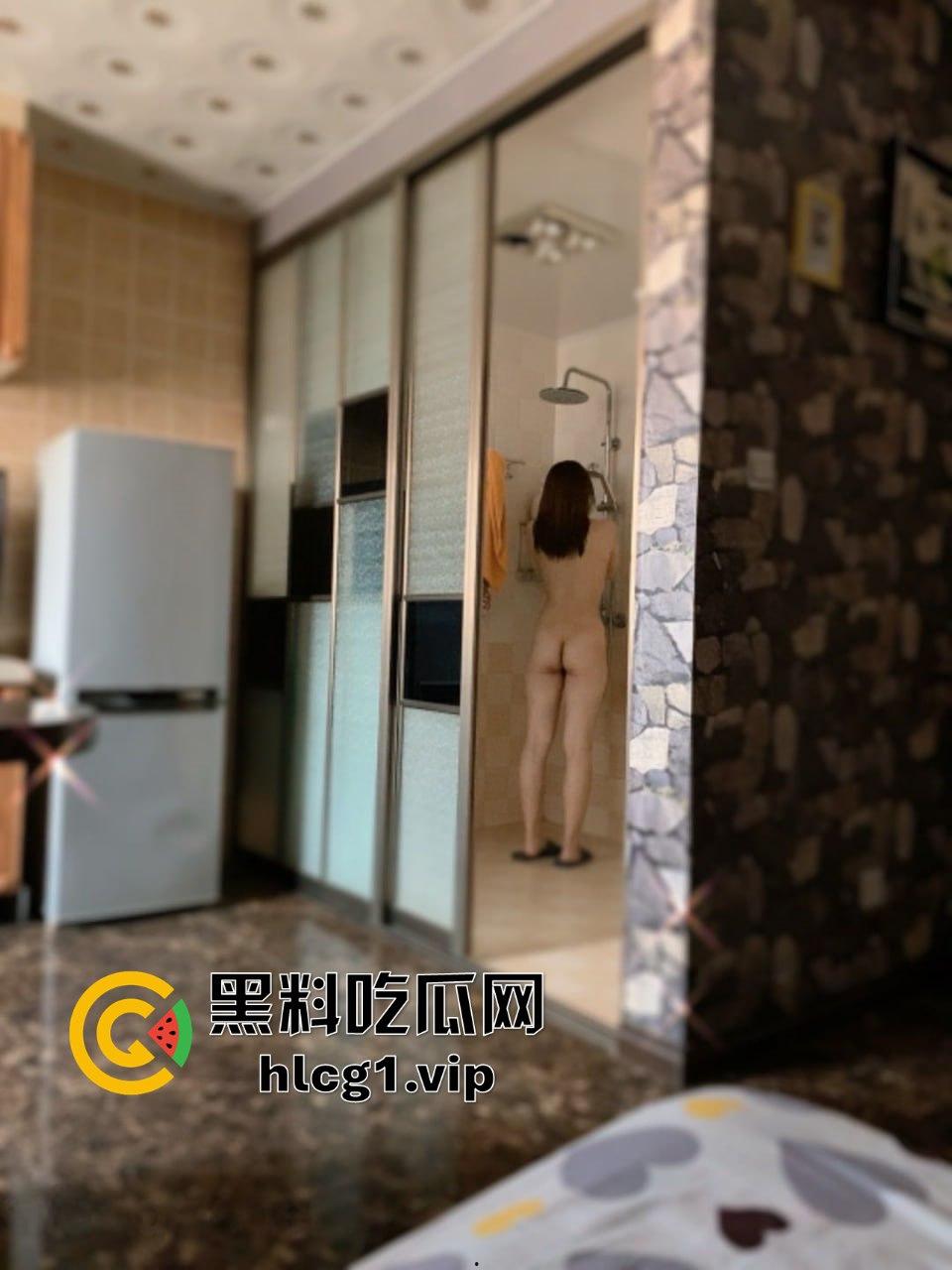 99年宁夏传媒学院美少女李婷啪啪自拍流出!大波嫩妹口活女上,反差婊的极致享受!-14