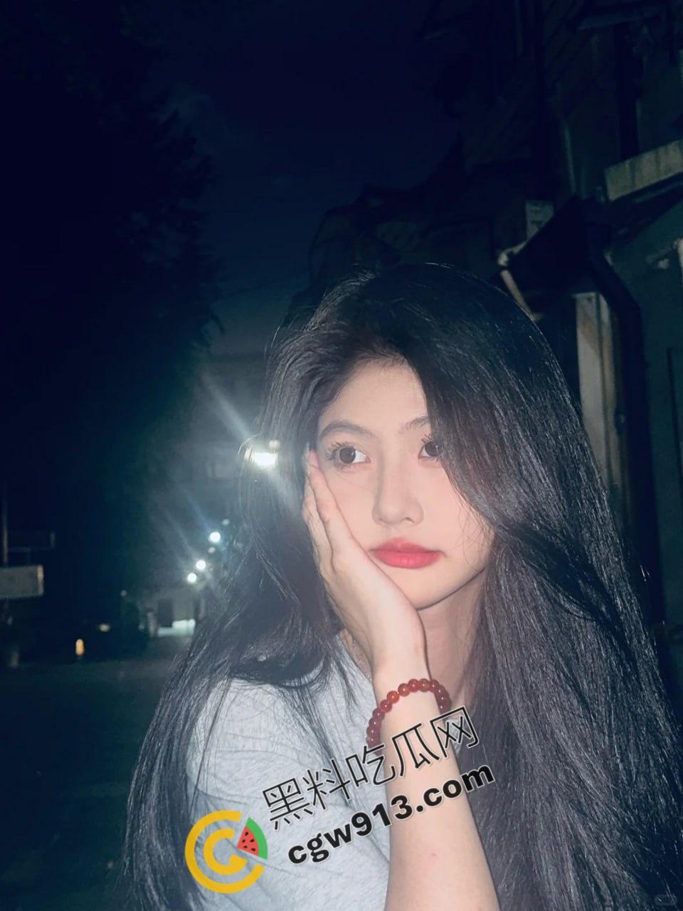 上海戏剧学院校花的私密收藏！为了 LABUBU 她不惜献身金主，淫靡视频外流震憾全校-3