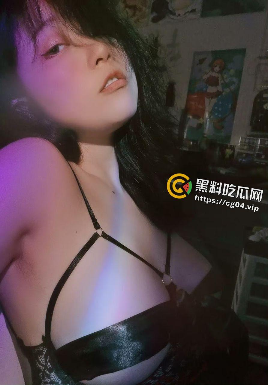 医生是只你的谎言 你是福利姬!开盒【Miruku】泌尿科医生下海做福利姬 主打的就是专业对口-5