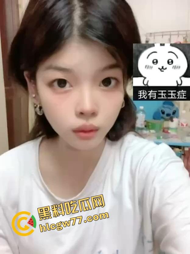 20岁左右还约不到炮？留长发就是通行证，凌晨加好友，天亮就被嫩妹无套骑爆，真实到离谱！-5