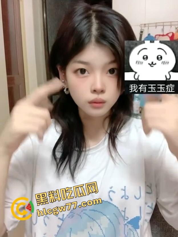 20岁左右还约不到炮？留长发就是通行证，凌晨加好友，天亮就被嫩妹无套骑爆，真实到离谱！-7