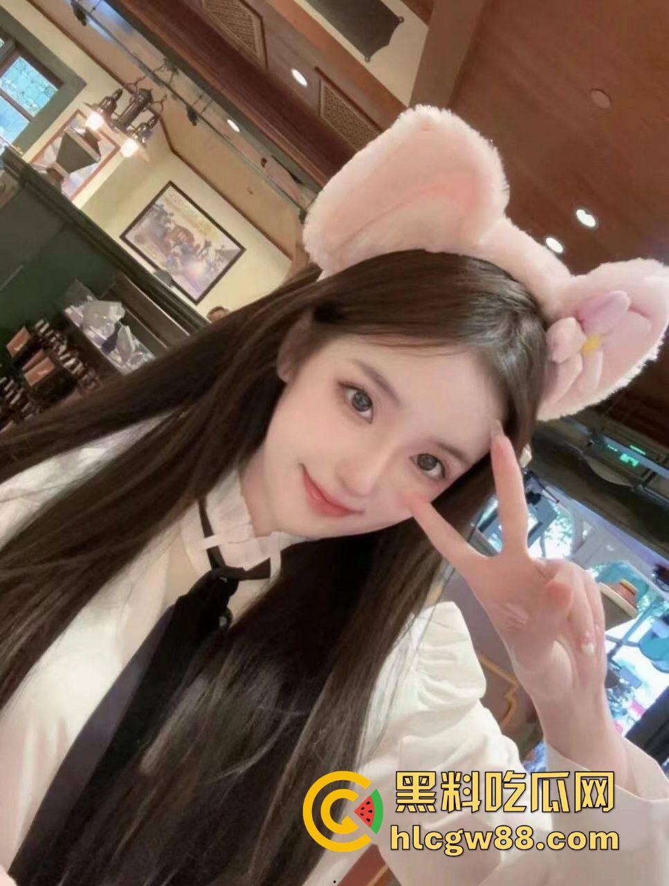 德国留学博士一束花就想睡人，得不到就破防要女生还钱，卖惨骗感情，多个女生投稿爆料！-22