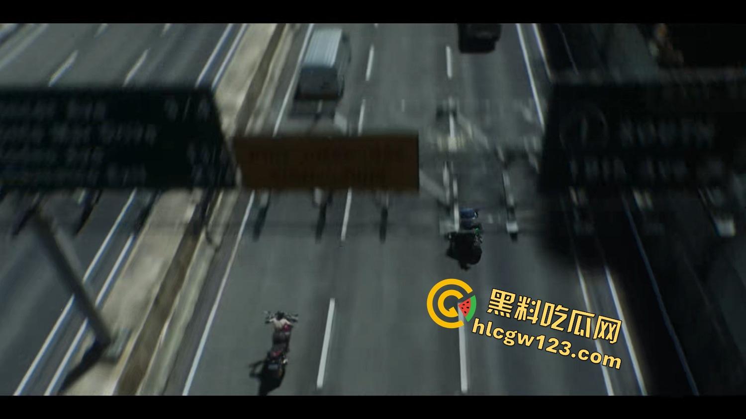 【生化危机：死亡岛】4K高清电影，一上岛就开撕，僵尸围攻人类互锤，敢来度假就等着变尸体！-1