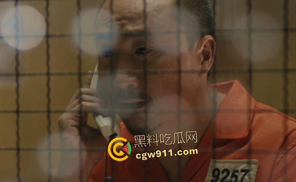 香港电影《再见阿龙》阿龙与女儿相依为命，还清赌债后泰国旅游女儿被拐，他再婚追查化身复仇者！-8