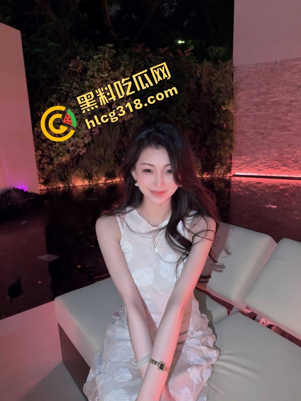 加州留学生『钱兮娜』被满身性病黑屌狂操到失魂,骚逼淫水喷泉炸裂,这么恶心鸡巴也舔得嗨,这很难评!-1