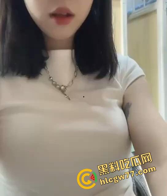 廊坊『赵园园』北京影视学院女大学生私下像条小母狗，全裸自慰拍片送金主，巨乳被爆插到喷水！-6