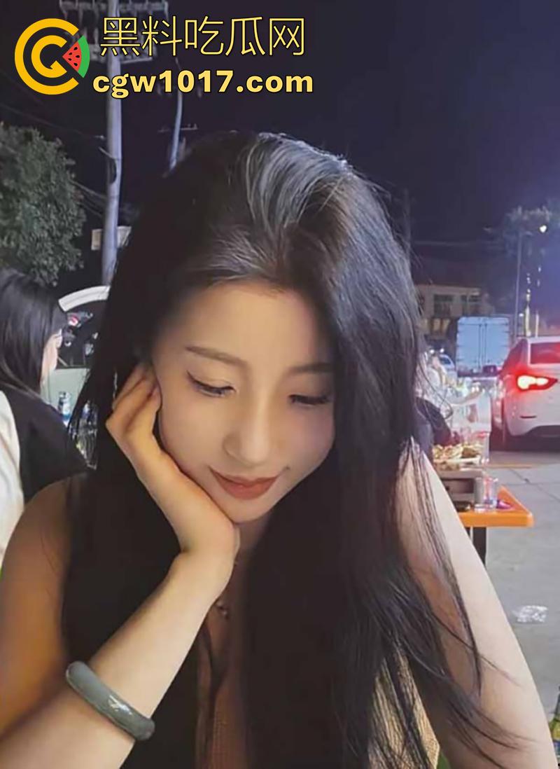 山东理工大学【赵一楠】,床上风骚至极,花样姿势性感撩人,翘起白嫩肥臀,任由肉棒狂捣,不雅视频曝光!-1