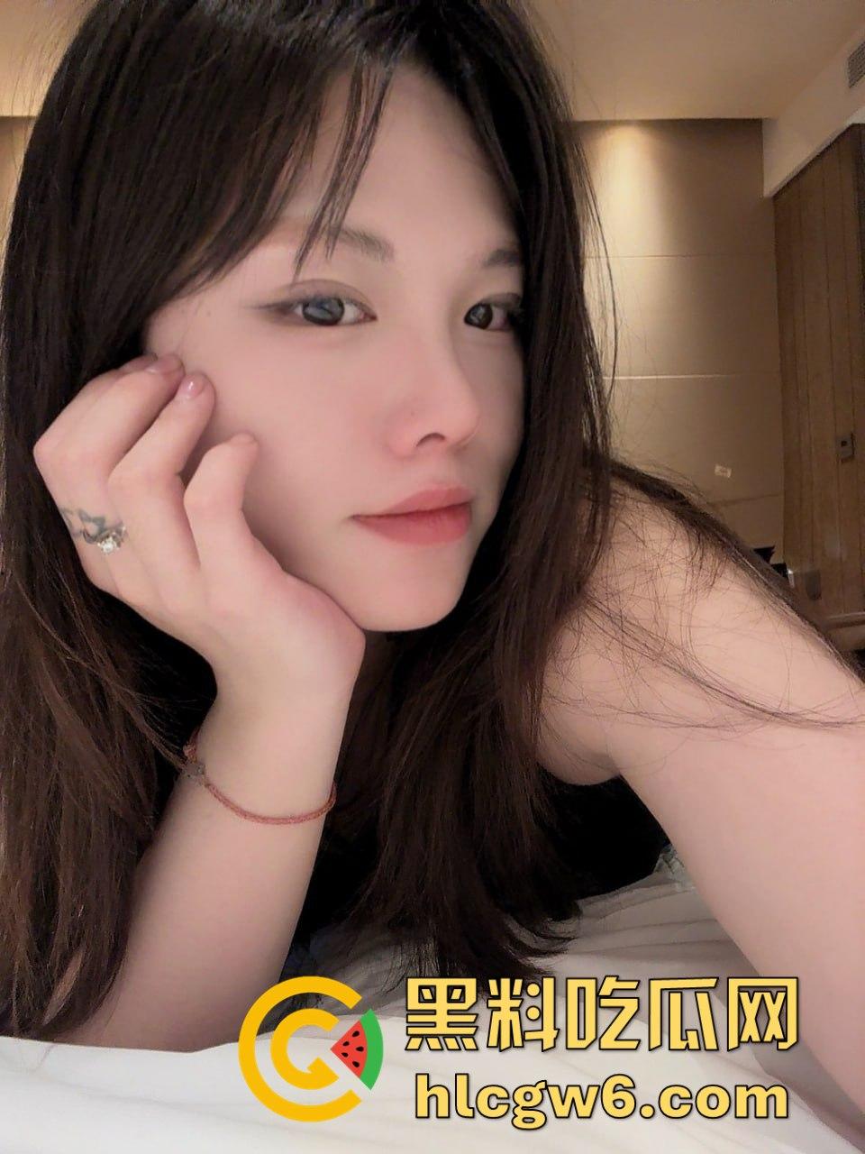 销售冠军到底怎么来的？重庆女销售『李莉』为拿单陪甲方喝到崩溃，甲方抠逼直言吃鸡口爆就签单，执行力直接拉满！-7