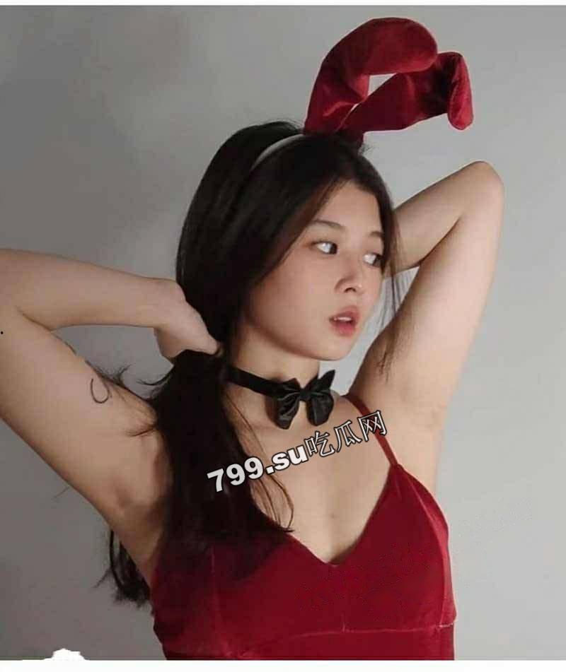 精品泄密！四位美女小姐姐私密视频流出 均有露脸 玩的就是真实-7