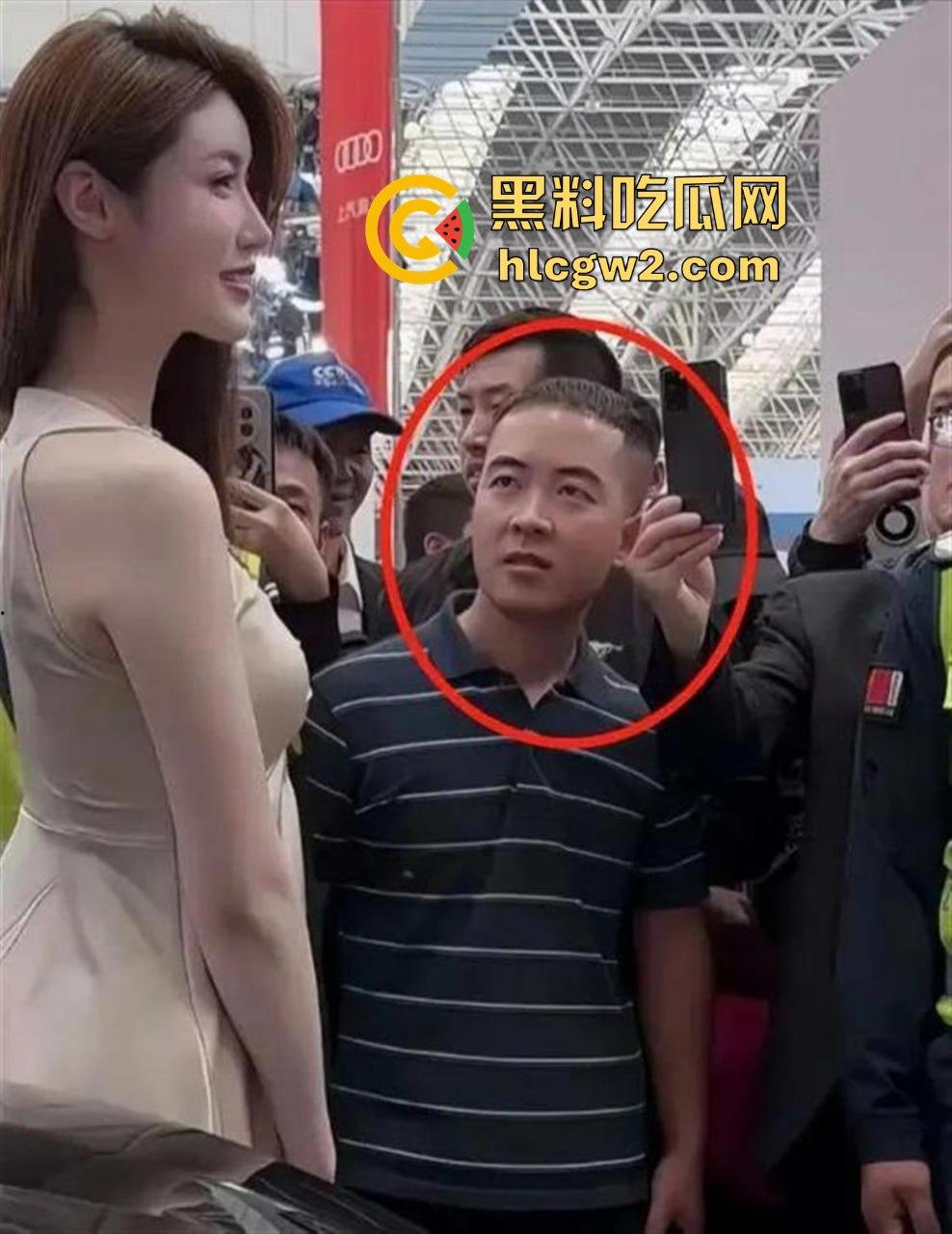 火遍全网的骚眼神大师【条纹哥】封号 一个纯粹色到骨子里的人 低级趣味的神话落幕 纯粹骚气永留人间！-14