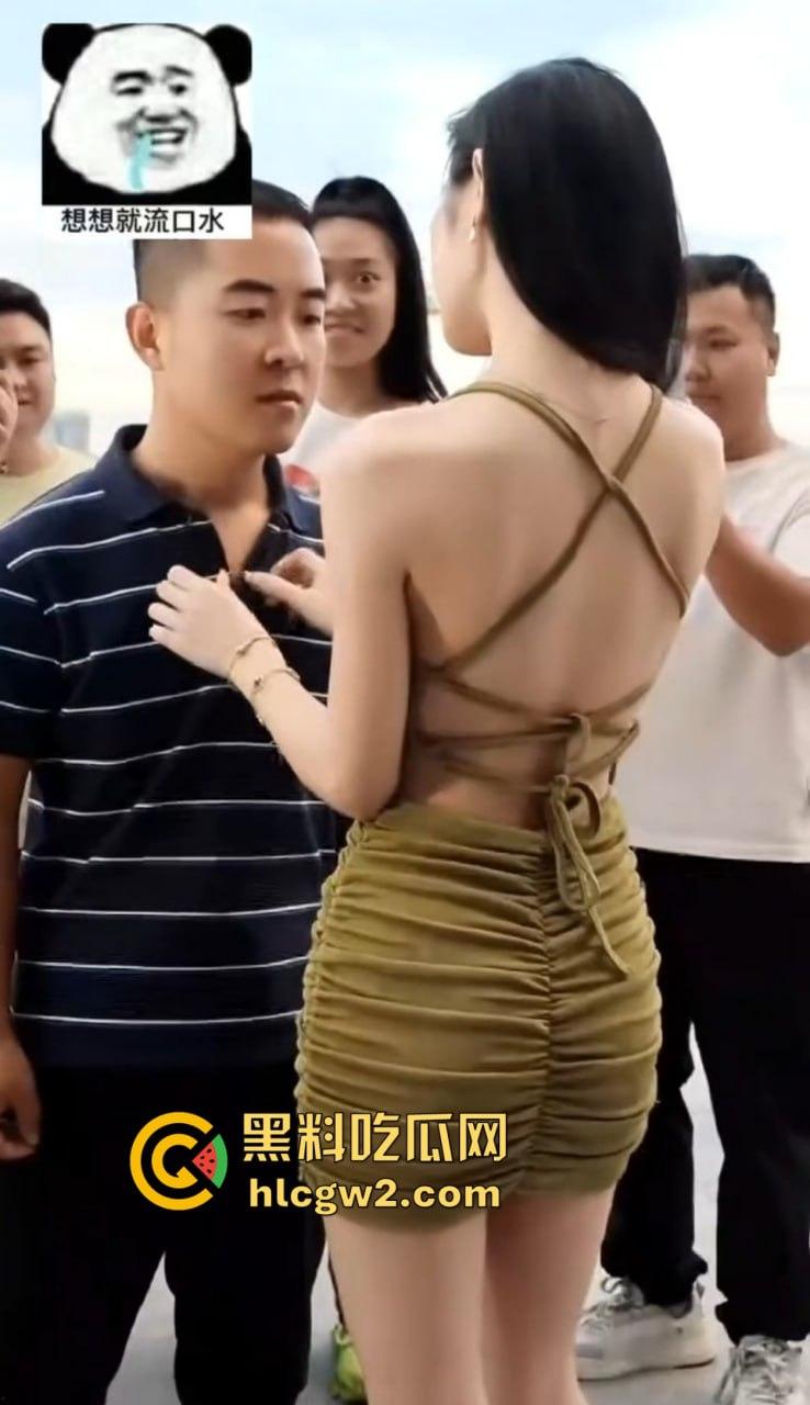 火遍全网的骚眼神大师【条纹哥】封号 一个纯粹色到骨子里的人 低级趣味的神话落幕 纯粹骚气永留人间！-16