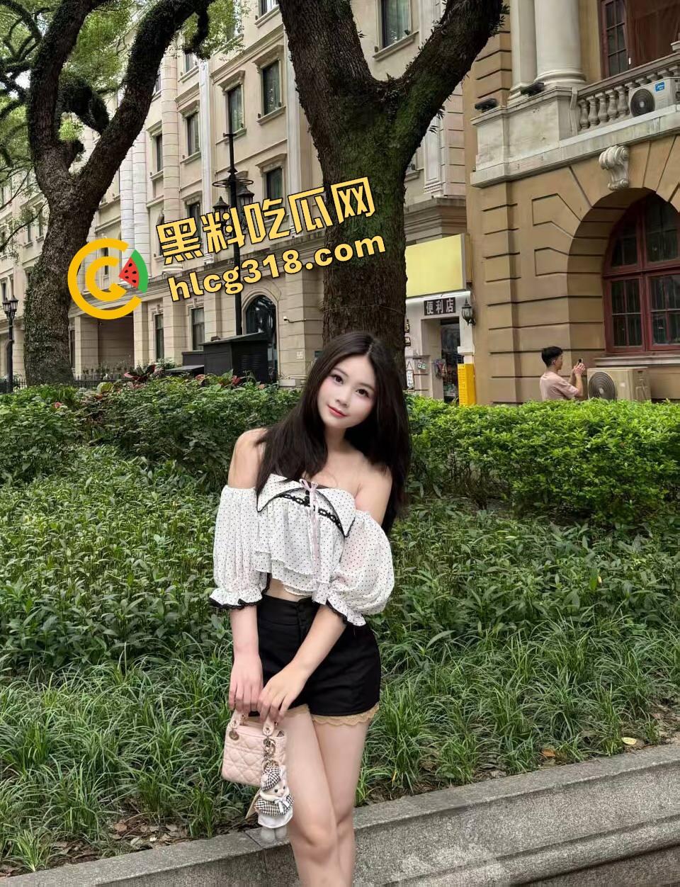 宜兴丁山职校『韩佳』极品校花下海,酒店陪玩高富帅,嫩穴紧致配高颜值,鸡巴慢推摩擦感直冲脑门!-2