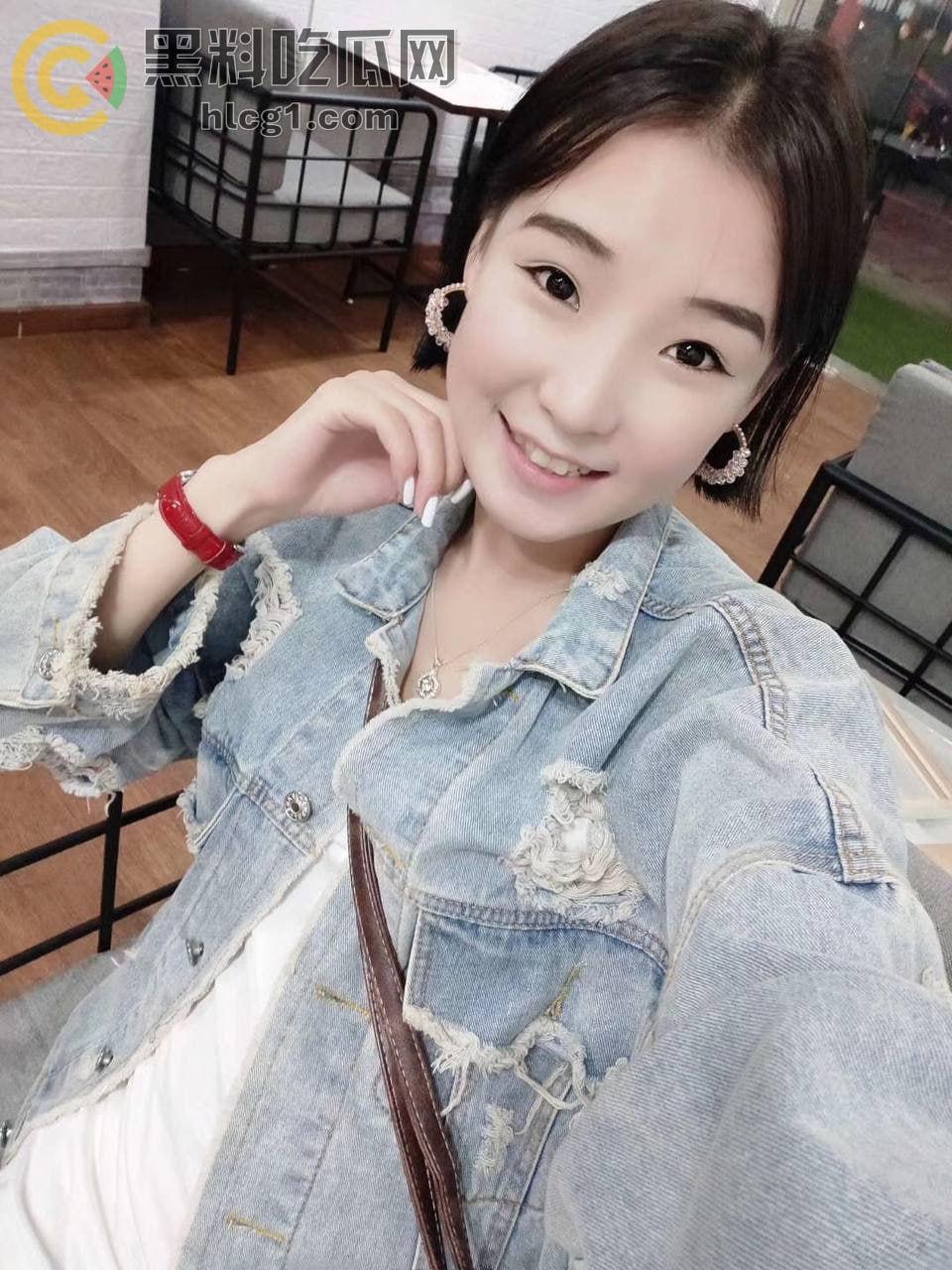 瓜友投稿：呼和浩特健身房拼多多3P女神「黄小芳」：风流成性，男浴3P、球员共欢，热爱3P！-11