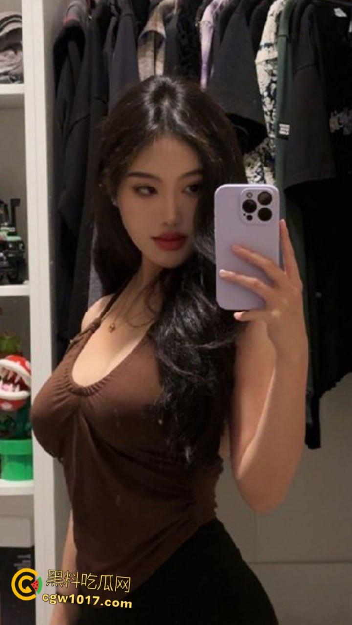 富二代约炮大神【fkabuto】，调教广州极品车模，SM捆绑足交贞操笼轮番上阵，白虎嫩穴无套狂操 !-2