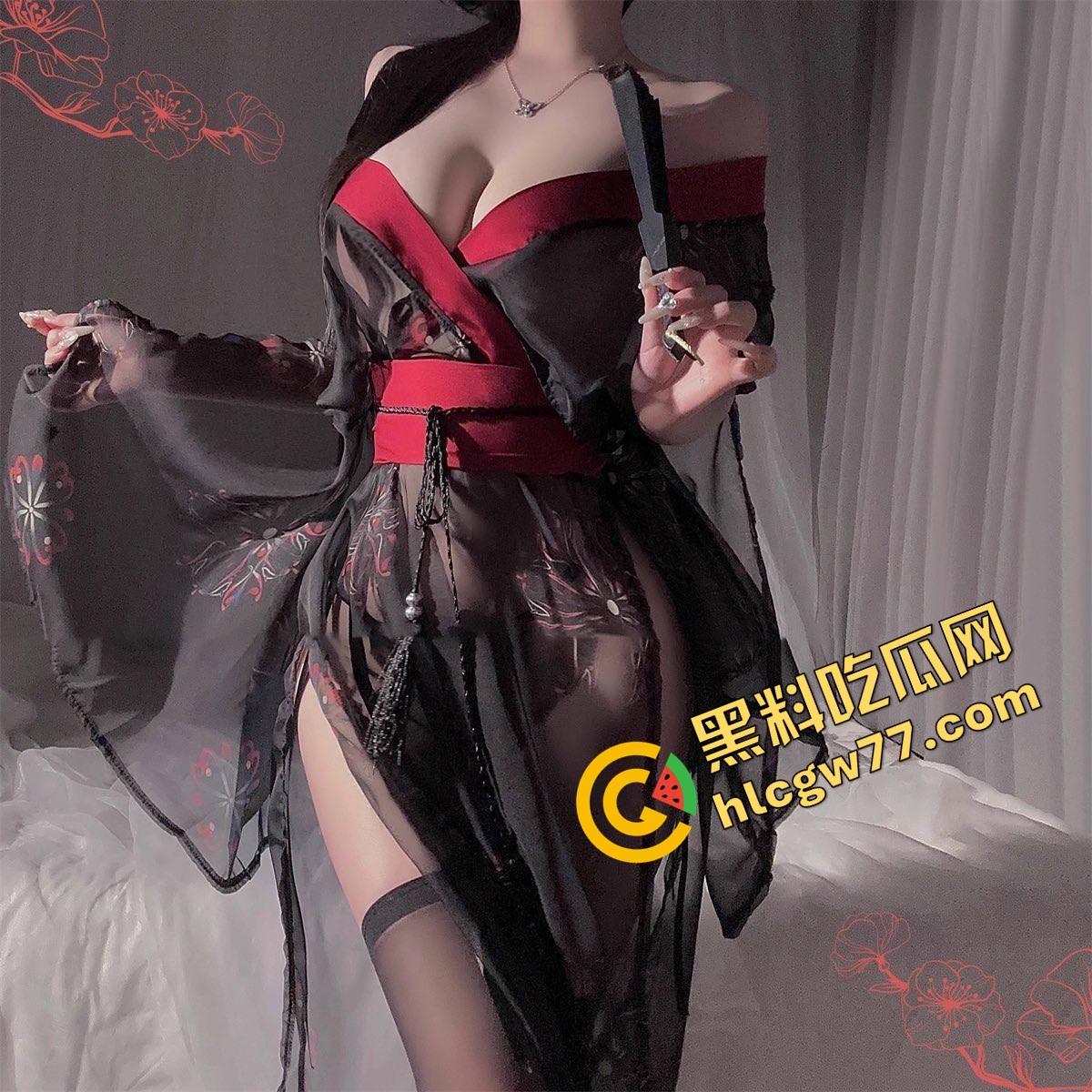 天津淫荡母狗『赵曦』萝莉脸配魔鬼御姐身，嫩洞喷汁奶子弹得能炸眼，操一炮香得鸡巴烧断！-13