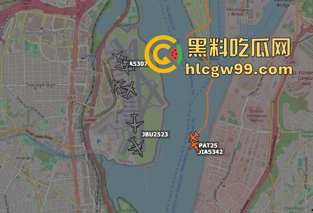 美国惊天空难，堪萨斯飞往弗吉尼亚的航班撞上美军黑鹰直升机，机上疑有高级军官！-3