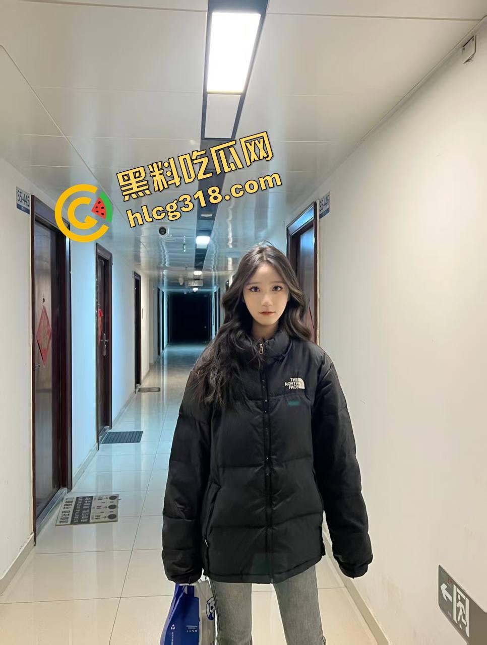 这逼是5V直流还是220V交流？这女人靠电击爽成神经病，去缅北都嫌不够刺激爽到抽搐！-2