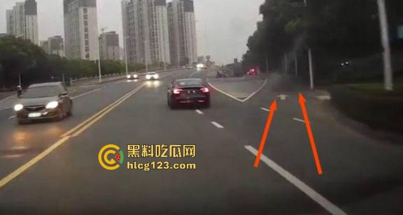 又是女司机!一死一伤 苏州两轿车发生碰撞后撞向一非机动车!惨不忍睹-8