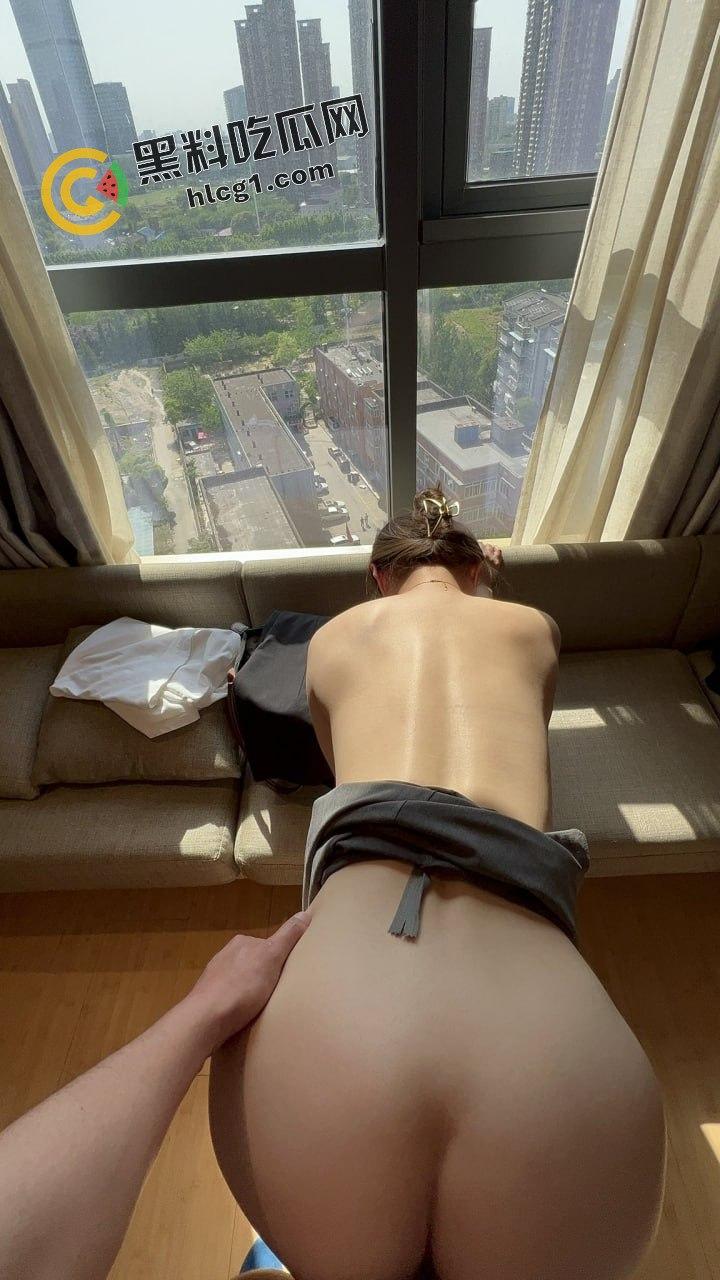 后入大合集！后入各种蜜桃臀 骚逼 准备好纸巾 一次性看过瘾-6