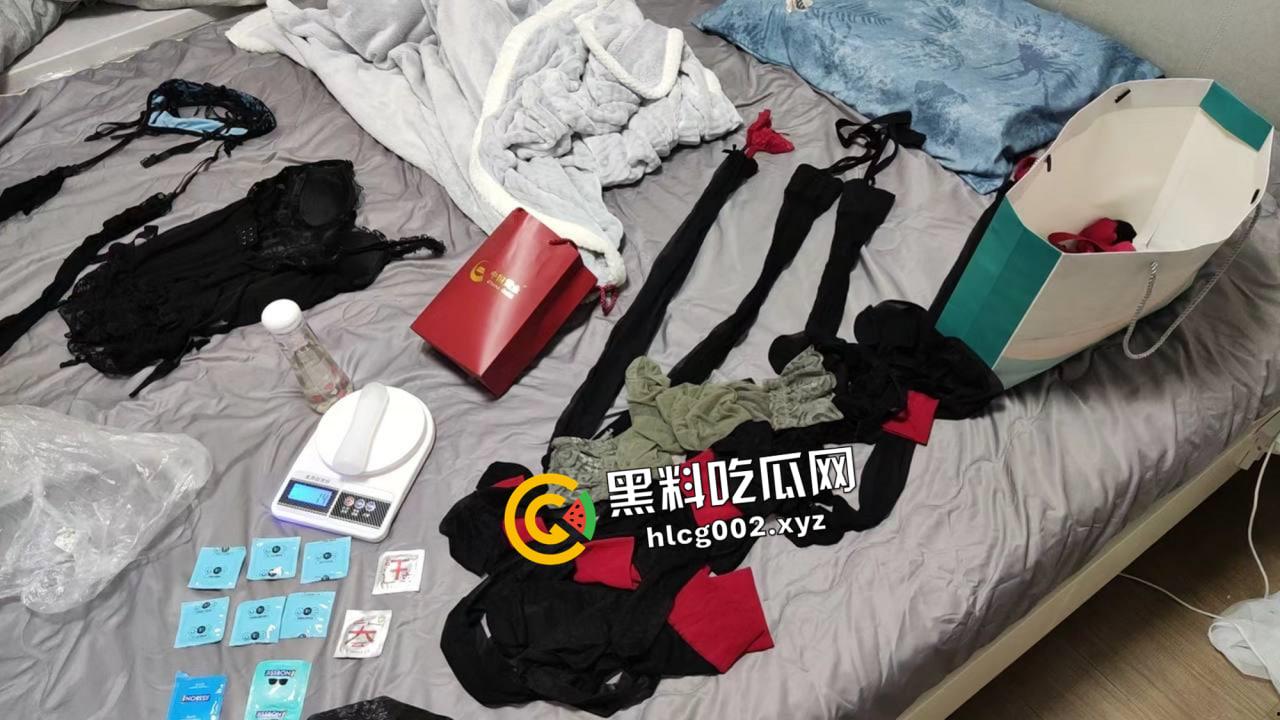 广东河源破鞋【张丁维】偷吃出轨被实名曝光 背着男友一夜八炮 PUA捞钱骗感情 偷拍私会视频流出-7