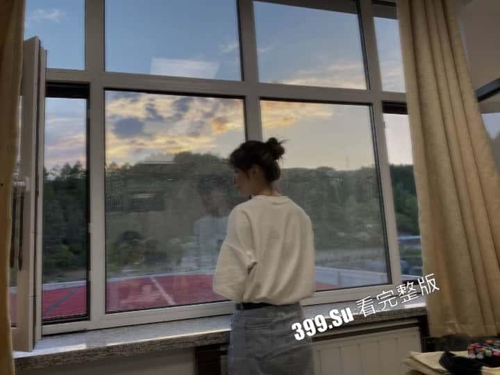 长白山职业技术学校 教师专业 汪修颖 私拍和视频流出  反差婊被指名爆料，小姑娘这是得罪了谁呀-5