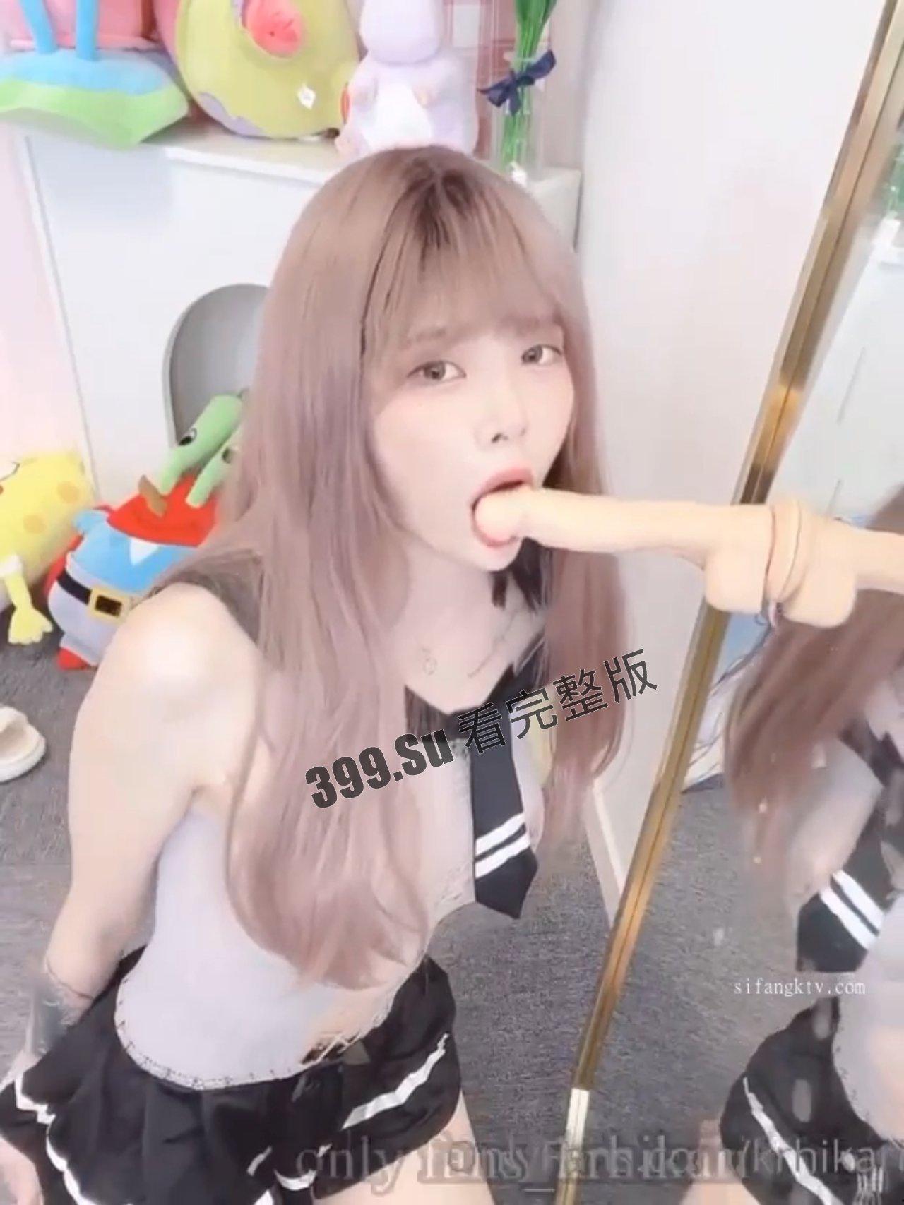 大舅哥前妻「金提莫」尺度越来越大，道具自慰现在只是开胃菜，已经在直播和绿男做爱了  很润-3