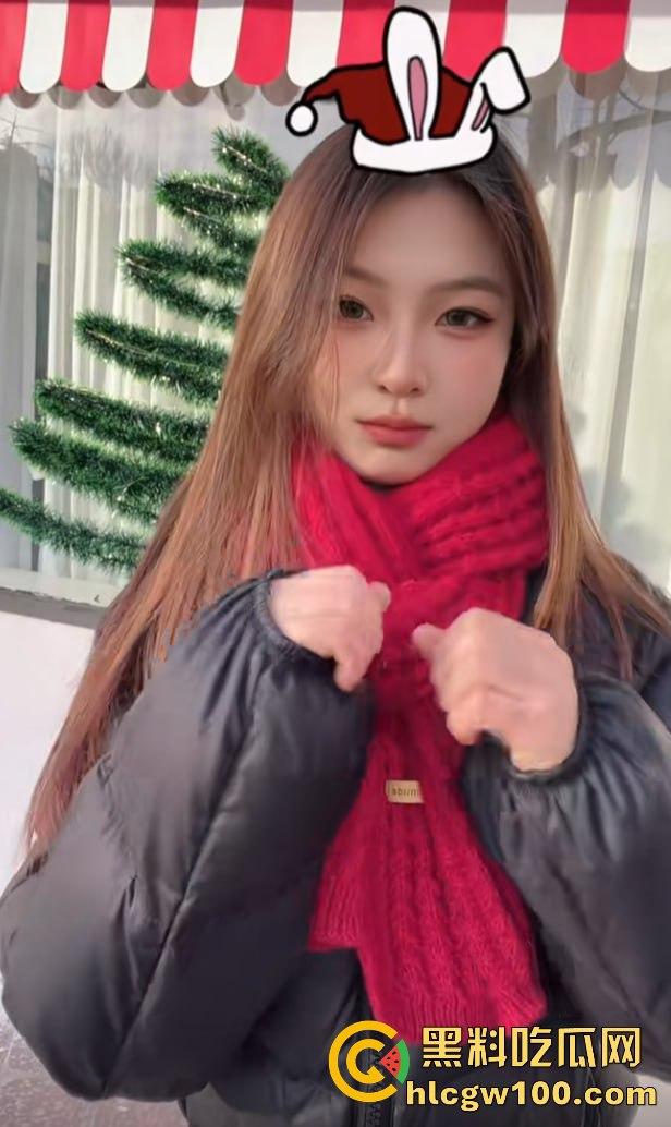 重庆工商大学经济学院【张琪】校内装乖乖学生，校外却给人当小三，没毕业就吃上人夫鸡巴吃到停不下来！-6