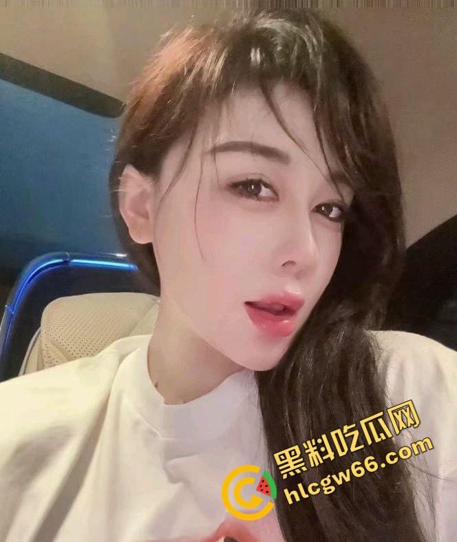 人妻人设崩塌,抖音大奶网红【大诗瑶】被爆操视频流出,露脸喊射我骚穴里,金主干到内射狂喷!-2