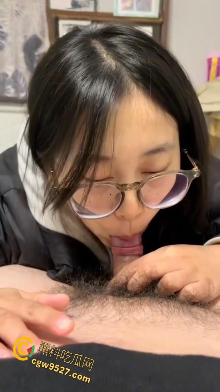 北京理工大学大二学妹【刘茹】，天天晒学生清纯人设，背地到处撩骚约炮，晚上酒店被金主疯狂爆操 !-7