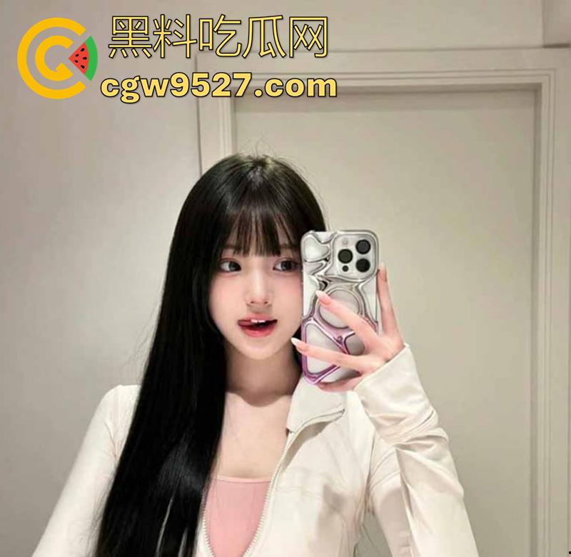 武汉艺术学院女神舞蹈生【钟艺婷】,颜值清纯身材完美,约炮黑皮体育生,粉嫩小穴被大肉棒操到高潮不断!-3