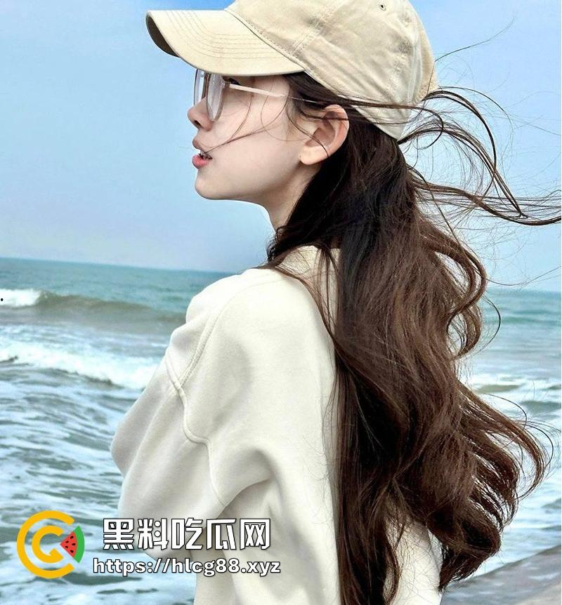 广东职业技术学院19岁母狗【李颖莹】清纯反差婊粉嫩馒头逼 大尺度裸舞用笔自慰视频调教 很有撸点！-10