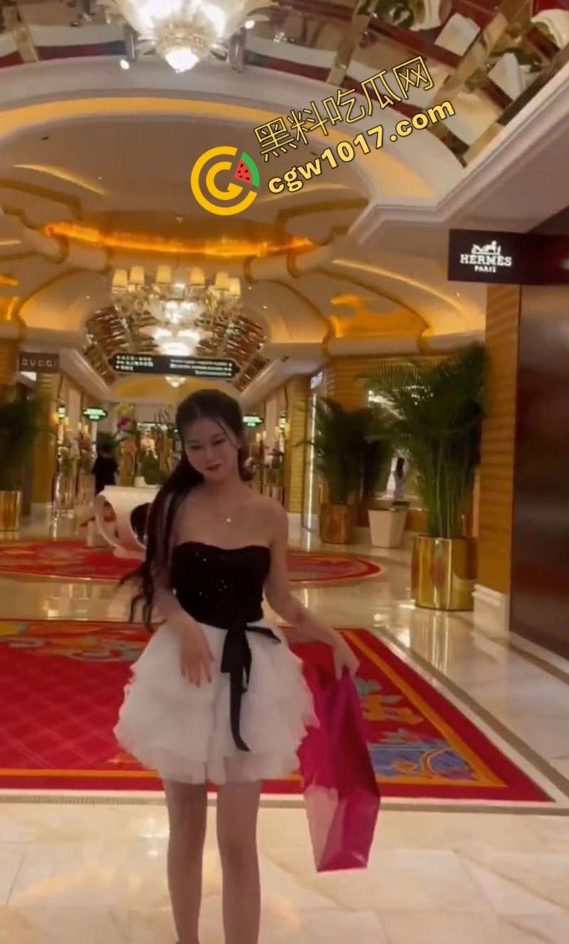 广州大学女神床上的绝技迷倒众生！床技炸裂，露脸私拍火爆全网，醉美肉体，放荡狂操，大胆露出，金主欲仙欲死！-1