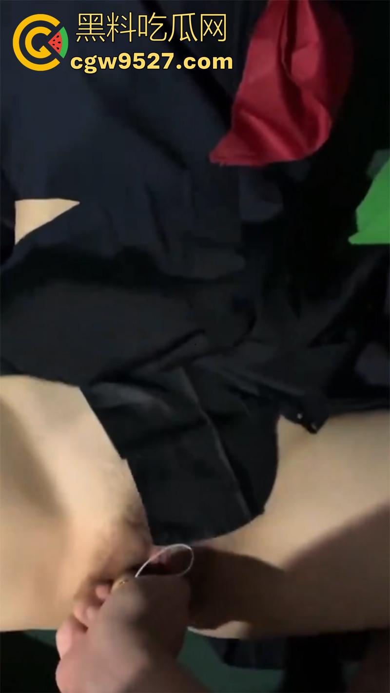 鲁东大学甜美尤物【邹穆彤】,高颜值大奶学生妹,白天女神晚上母狗,手指插逼淫水乱流,淫荡到没边!-12