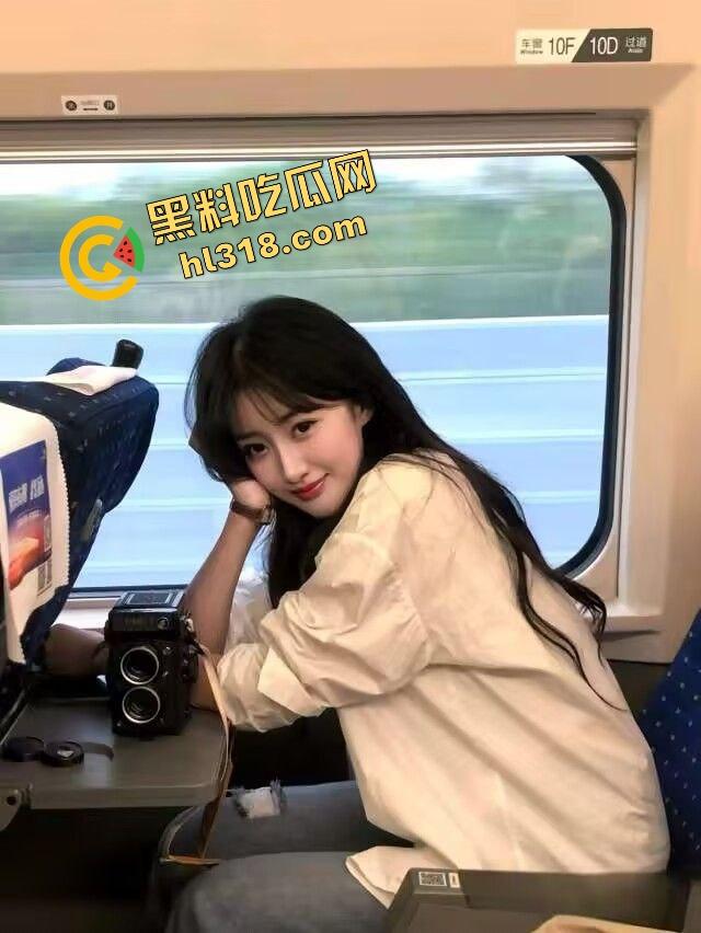 浙江旅游规划师『姚敏 』卖逼瞒老公被金主暴操调教，反差骚货爽到失禁喷尿，良家脸皮下的极品淫娃！-7