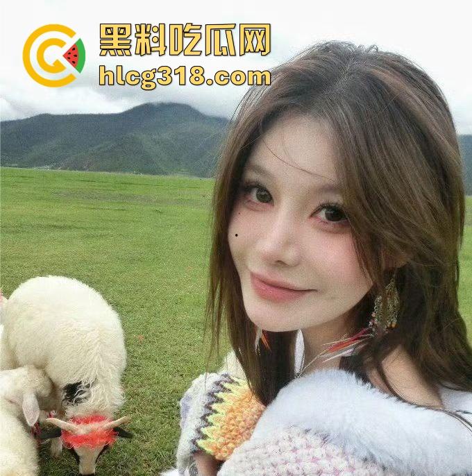 抖音70万粉极品网红【妍妍酱】再爆大瓜 东南亚扶手起家 如今又被爆聚众吸毒身 翻身不了。-11