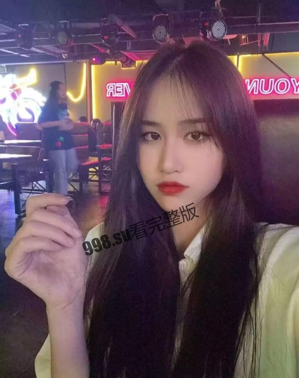 标题 云盘泄密！超精品泄密高颜值反差 上海剑桥学院美女大学生薛翊宁 性爱图影泄密流出-11