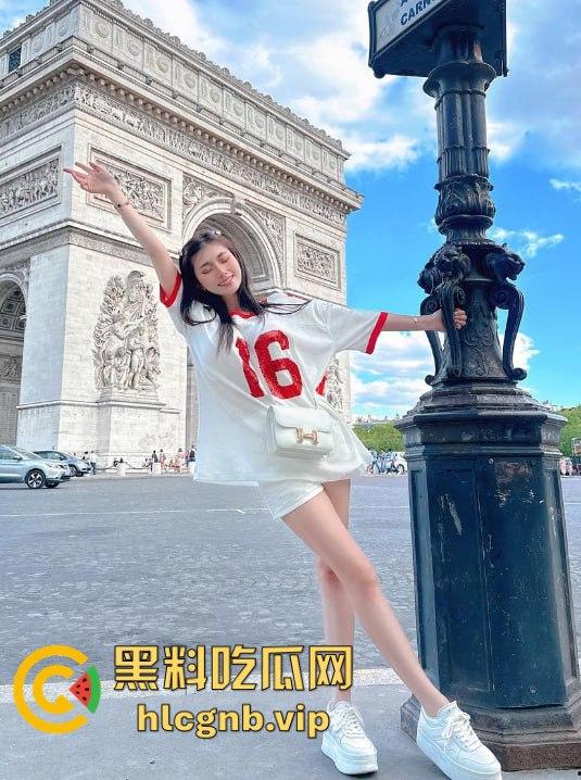 E奶御姐VivianLee 多人3P淫乱爆发！前后双插喷出小穴水流，巨乳晃动让人欲仙欲死-3