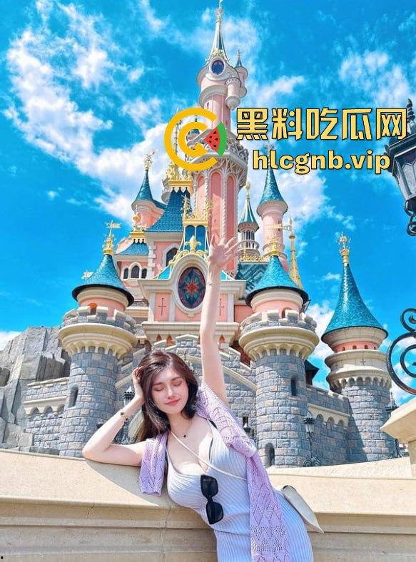 E奶御姐VivianLee 多人3P淫乱爆发！前后双插喷出小穴水流，巨乳晃动让人欲仙欲死-7