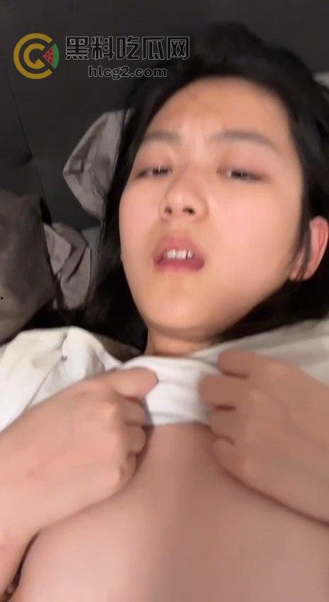 大一四川传媒舞蹈系妹子『张茜』反差魅力爆发！眼镜一戴瞬间让小哥JB起立-7