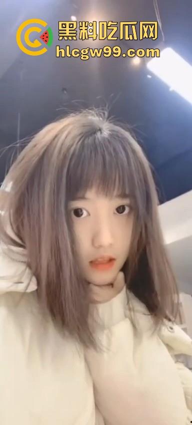 瓜友投稿！又当又立的反差婊【吴亦舒】出来卖还说自己很纯，瓜友怒报性爱视频流出。-11