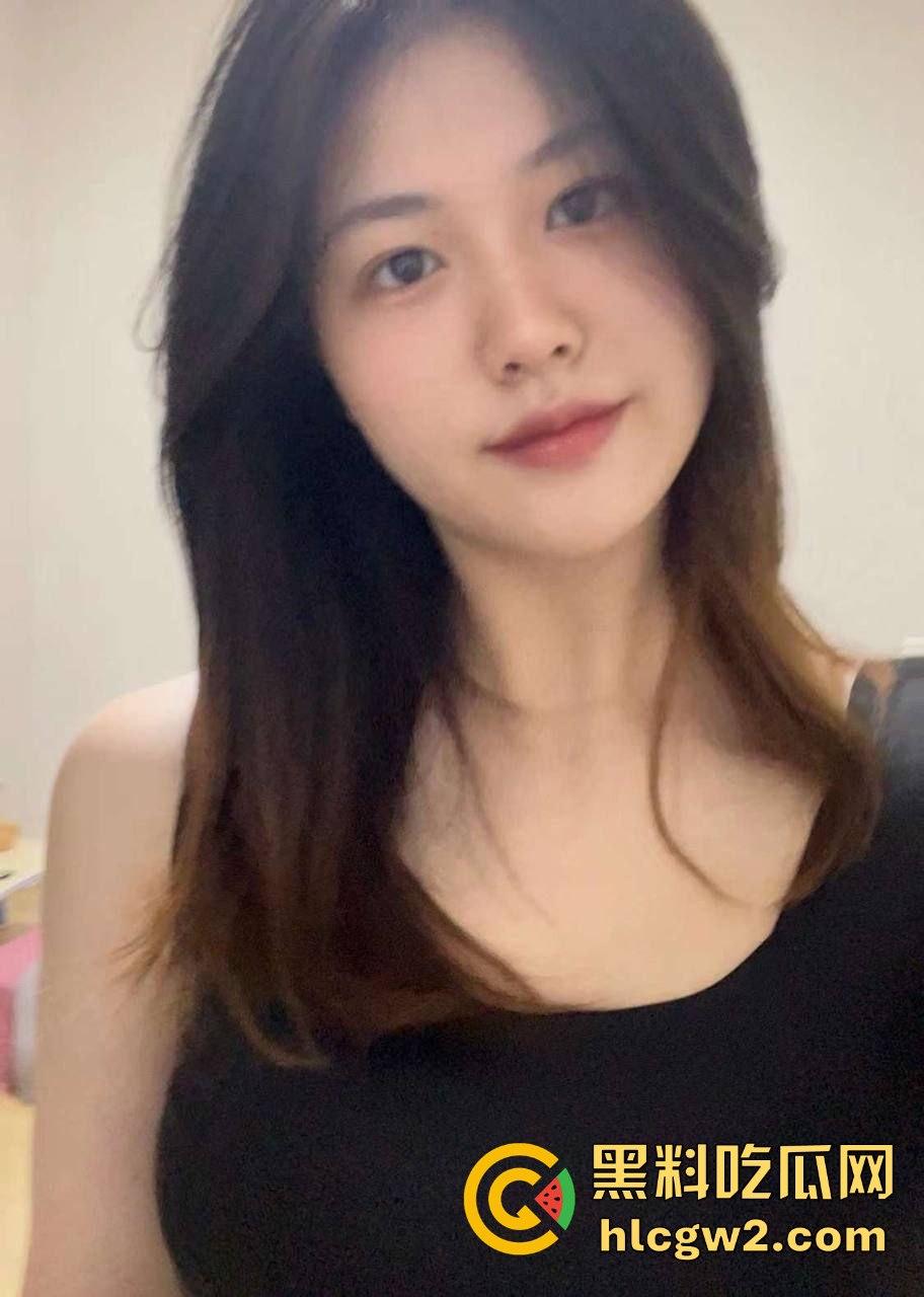 瓜友约炮隔壁邻居【幸如梦】稳定炮友颜值在线 想要就约 开房叠一炮 各忙各的不粘人 小区碰到还装不认识!-10