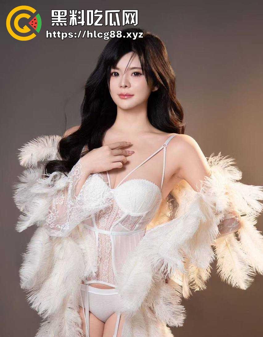 广东37岁【韩雨伶】黑丝调教伺候金主,粉逼熟女勾得爷们儿钱包大出血 独家曝光!-5