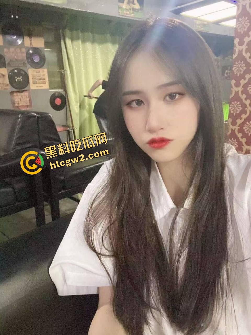 福建泉州反差御姐模特『吴妤婷』人前是高冷女神,人后是被操喷水的骚母狗!独家流出!-4