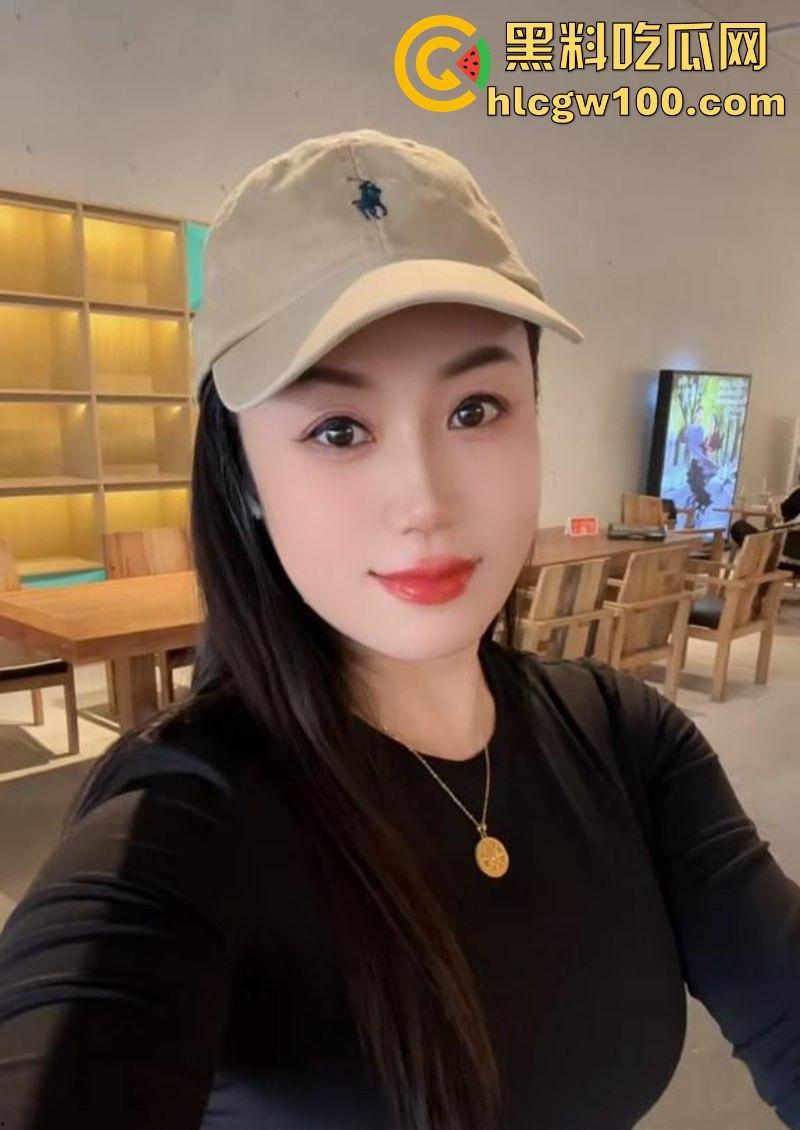 抖音健身网红『蓓蕾秋语』不雅洗澡自拍视频疯传 这翘臀太顶辣到爆 15cm以下兄弟直接劝退小鸡鸡 !-11