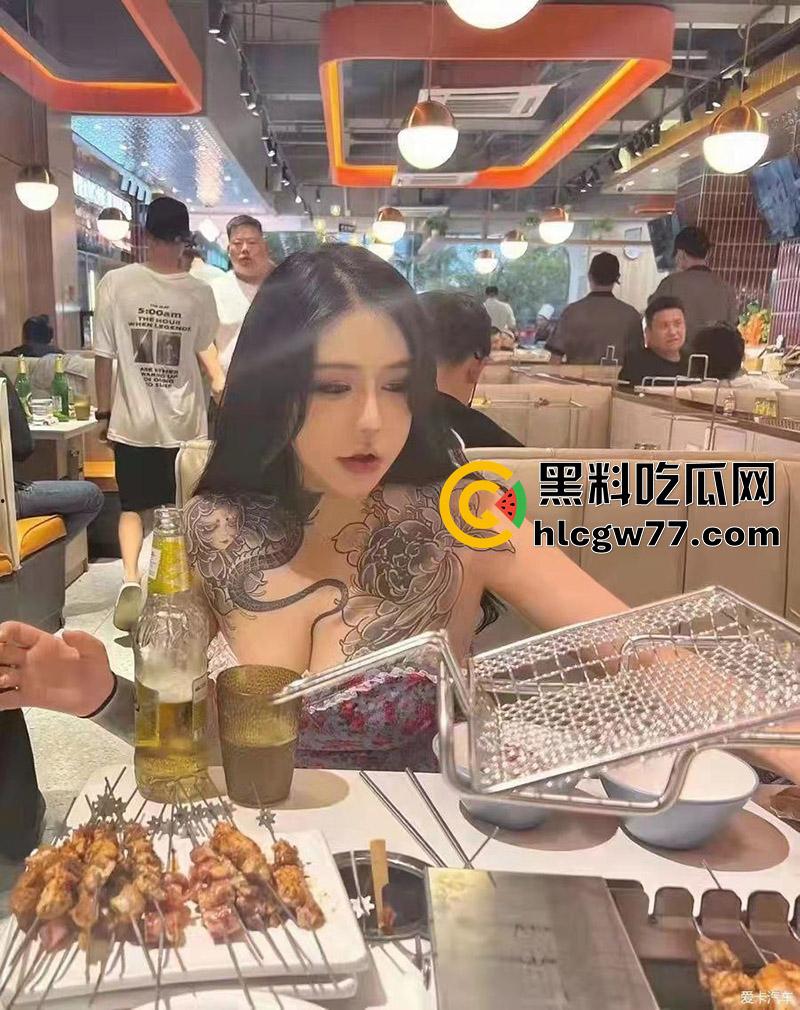 抖音巨乳网红【温柔龙】和金主爸爸性爱重磅流出,只要钱给到位,就可以做你的母狗!-2