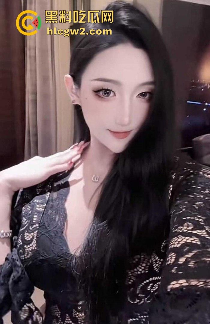 上海极品TS【潘雨辰】高挑火辣身材 绝美容颜加精湛口技 纤细美腿撩人骚动 比女人还会叫!慎入!-4