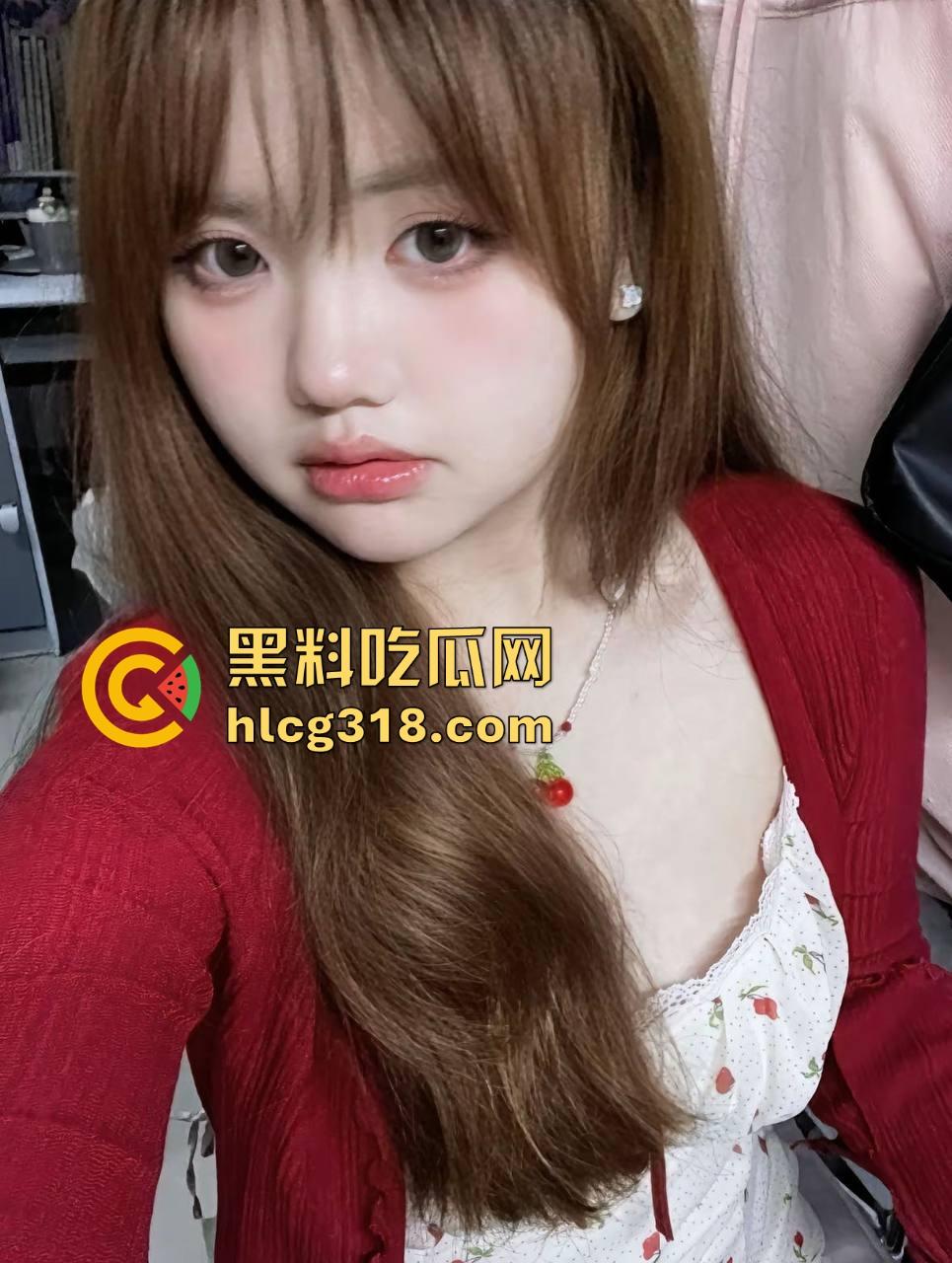 山东科技大学大一学妹【秦婉瑜】可爱微胖小母狗,极品巨乳深插嫩鲍,扛腿抽插淫叫不止!-2